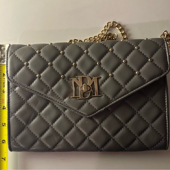 Badgley Mischka Purse Gray and Gold - Picture 11 of 13